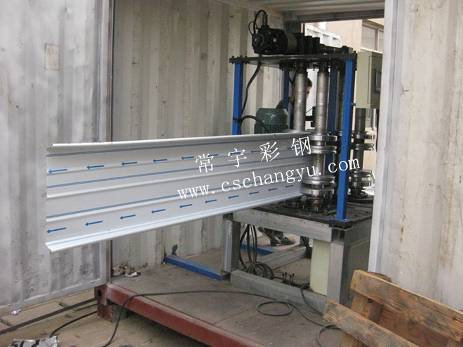 【鋁鎂錳板廠】屋面系統(tǒng)的日常維護及破損修復