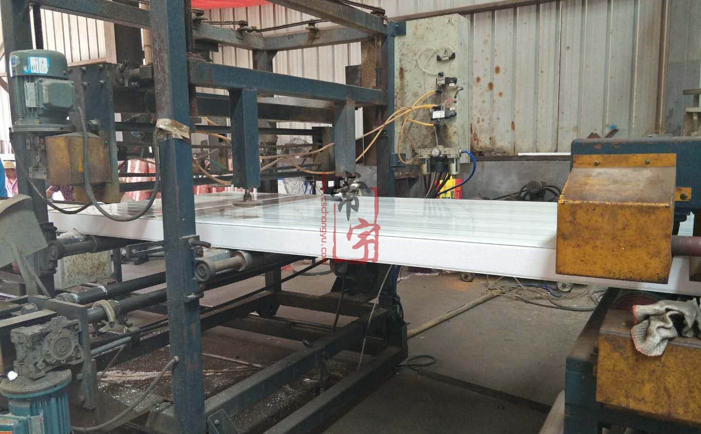 10����1150����ڰ��p�׼ӽ�