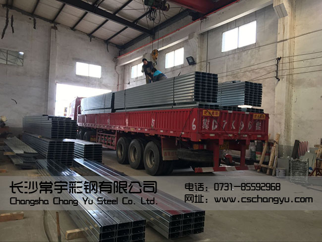 ����c�����������\c���